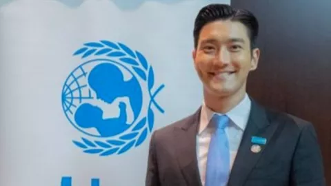 Typo Tulis Merek Mi Instan, Siwon Langsung Trending di Twitter - GenPI.co