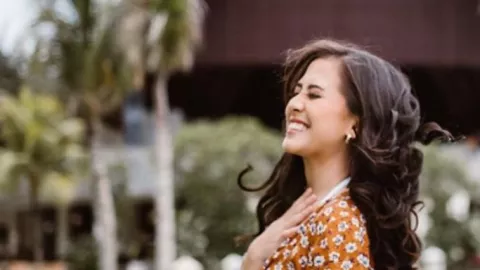 Ya Ampun, Zara JKT 48 Wow Banget dengan Busana ini - GenPI.co