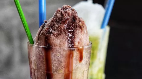 Resep Es Alpukat Kocok, Rasanya Bikin Hati Meleleh - GenPI.co