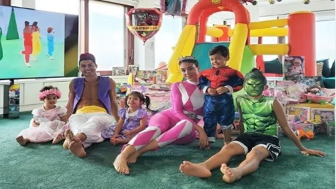 Anak Ultah: Cristiano Ronaldo jadi Aladdin, Nenek Beri Cium Jauh - GenPI.co