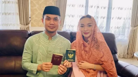 Keluarga Baru, Intip Kedekatan Zaskia Gotik dan Putri Sirajuddin - GenPI.co