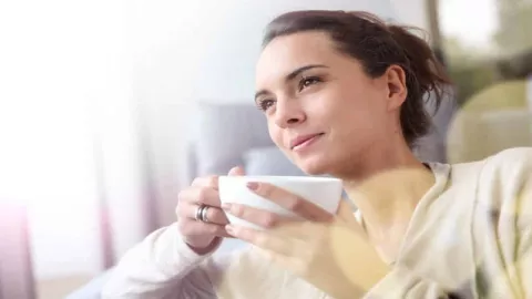 Wajib Tahu! Konsumsi Teh di Waktu yang Salah Dapat Picu Diabetes - GenPI.co