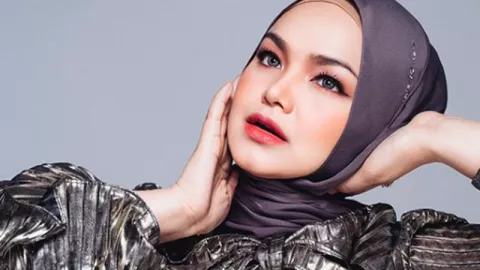 Motivasi di Balik Lirik Lagu Terang Siti Nurhaliza - GenPI.co