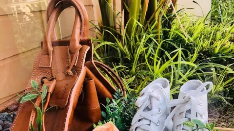 4 Mahar Pernikahan Unik Selain Uang Ala Milenial - GenPI.co