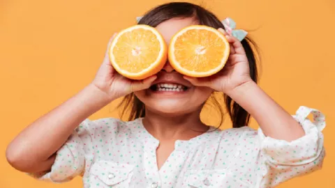 3 Buah Pilihan Si Kecil untuk Menjaga Imunitas - GenPI.co