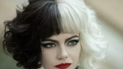 Emma Stone Jadi Psikopat Dalam Film Cruella, Seram - GenPI.co