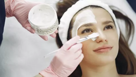 Hati-hati, Terlalu Sering Lakukan Facial Malah Bisa Sebabkan Ini - GenPI.co