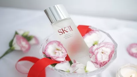 Pakai Produk Ini Wajah Bening Seperti Kristal - GenPI.co