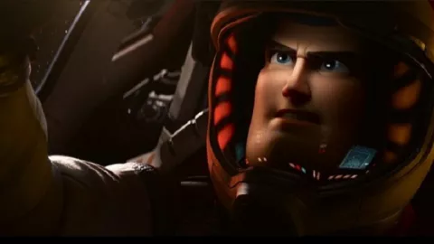 Chris Evans Resmi Jadi Astronout Buzz Lightyear - GenPI.co