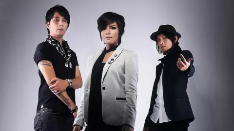 Luka Mendalam di Balik Lagu Serpihan Hati Utopia - GenPI.co