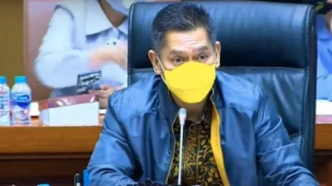Komisi III Beber Hak Jokowi Terkait Usulan Nama Calon Kapolri - GenPI.co