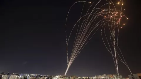 Soal Roket Hamas ke Israel, Peserta Aksi Bela Palestina Bilang.. - GenPI.co