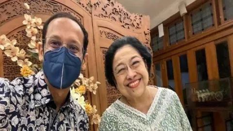 Eriko Tepis Pertemuan Nadiem dan Megawati Mencari Suaka Politik - GenPI.co