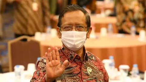 Kasus Laskar FPI Penuh Misteri, Komnas HAM-Mahfud Dikuliti Habis - GenPI.co