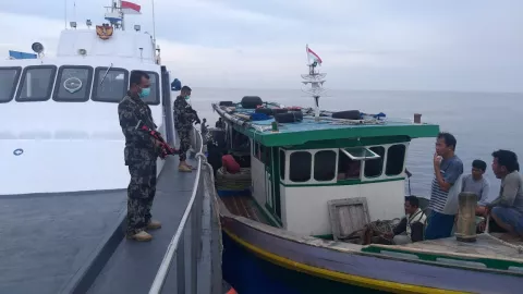 Tanpa Pandang Bulu, KKP Kembali Tahan Kapal Ilegal di Laut Banda - GenPI.co