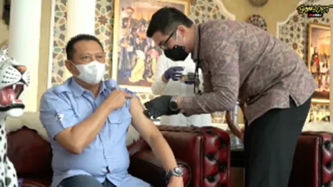 Disuntik Vaksin Covid-19, Bamsoet: Presiden Aja Berani - GenPI.co