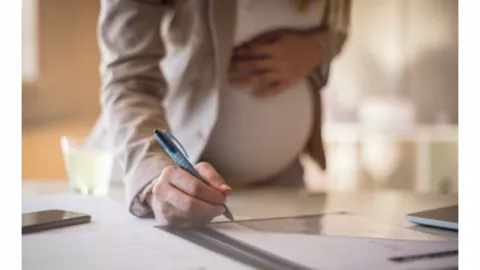 Rekomendasi Pekerjaan yang Fleksibel Dikerjakan Wanita Hamil - GenPI.co