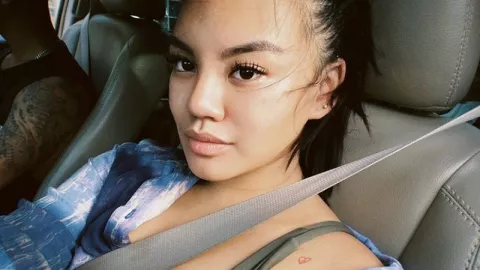 OOTD Perpaduan Tank Top Ala Shafa Harris, Keren Banget! - GenPI.co
