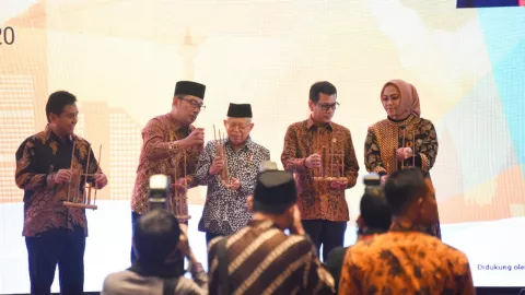 Di Depan Wakil Presiden, Ridwan Kamil Janjikan 'Pariwisata Juara' - GenPI.co
