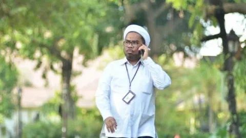 Ali Ngabalin Kena Skakmat, Din Syamsuddin Bikin Jokowi Rontok - GenPI.co