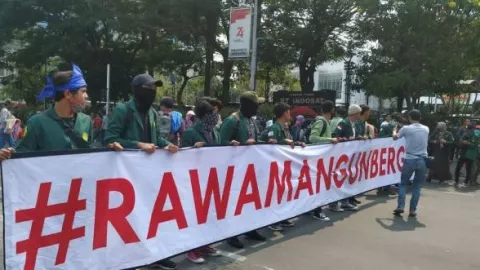 Larangan Unjuk Rasa Saat Pelantikan Presiden, Nih Kata Analis… - GenPI.co