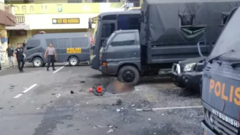 2 Tersangka Bom Bunuh Diri Medan Menyerahkan Diri - GenPI.co