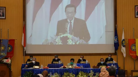 UNY Diharapkan Tak Hanya Cetak Calon Guru - GenPI.co
