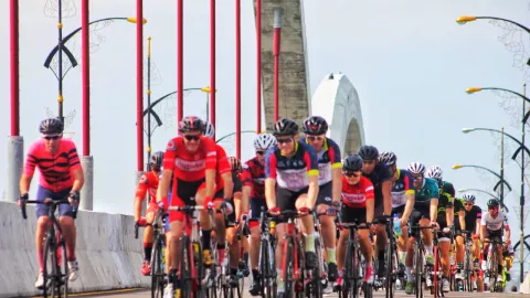 Pembalap Sepeda dari 28 Negara akan Ramaikan Tour de Kepri 2019 - GenPI.co