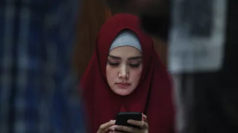 Pelantikan DPR RI: Mulan Jameela Masuk, Fahri Hamzah Keluar - GenPI.co