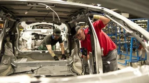 Alami Krisis Keuangan, Nissan Akan PHK Belasan Ribu Karyawan - GenPI.co