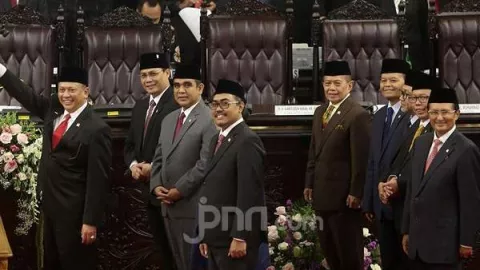 Harta 10 Pimpinan MPR, Terkaya Bukan Ketua MPR - GenPI.co
