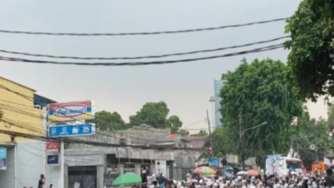 Pengamat Sebut Pembubaran FPI Belum Afdal, Begini Solusinya - GenPI.co