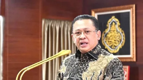 Simpang Siur Vaksin Covid-19, MPR: Pemerintah Harus Terbuka! - GenPI.co