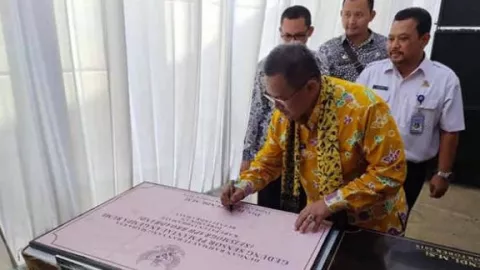 Waduh! Bupati Indramayu Terjaring OTT KPK - GenPI.co