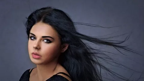 Patut Dicoba, 3 Cara Mengembalikan Kilau Rambut Indahmu - GenPI.co