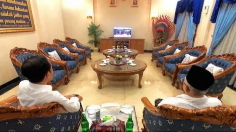 Pilihan Jokowi, Nih 4 Kriteria Calon Menteri Menurut Pengamat  - GenPI.co
