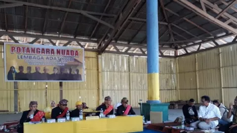 NasDem Kritisi Sengketa Pers Lewat Jalur Adat, Denda Kambing - GenPI.co