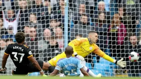 Manchester City vs Wolverhampton: Jemawa, Man City Keok - GenPI.co