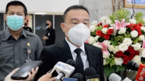 Soal PSBB, Sufmi Dasco Beri Peringatan Tegas ke Pemerintah, Telak - GenPI.co