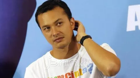 Betah Melajang, 4 Artis Ini Belum Juga Memutuskan untuk Menikah - GenPI.co