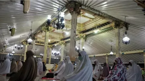 300 Lokasi Salat Id di Yogya, Tidak Salaman dan Khutbah Singkat - GenPI.co