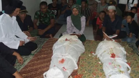 Menyibak 5 Fakta Sumpah Pocong, Dampaknya Sangat Mengerikan - GenPI.co