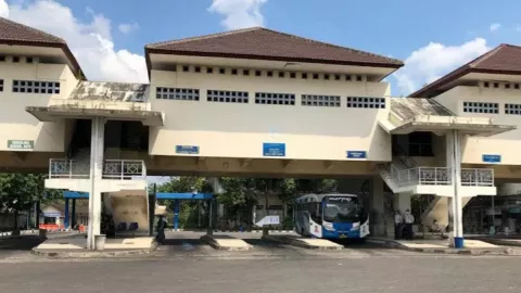Kebijakan Larangan Mudik Lokal Disebut Sangat Mendadak - GenPI.co