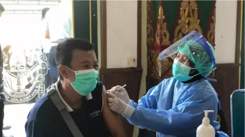 Percepatan Vaksinasi, Yogya Akan Memakai Astra Zenecca - GenPI.co