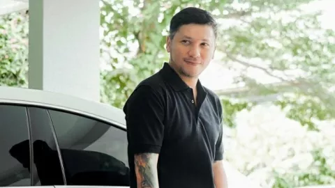 Sudah Ikhlas, Gading Marten Mau Bantu Hubungan Gisel dengan Wijin - GenPI.co