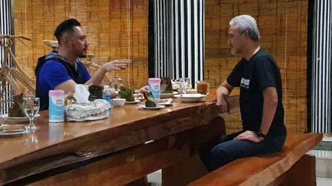 Mendadak AHY Temui Ganjar Pranowo Malam-Malam, Mengejutkan! - GenPI.co