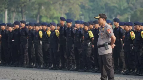 TNI - Polri Gelar Apel Untuk Pengamanan Sengketa Pemilu di Monas - GenPI.co