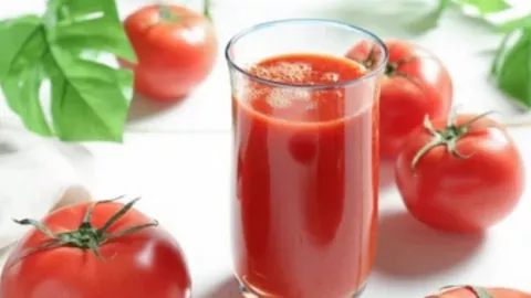 Empat Manfaat Minum Jus Tomat Setiap Hari, Apa Saja? - GenPI.co JABAR