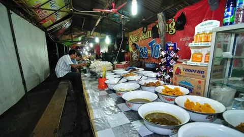 Nasi Jamblang, Makanan Khas Cirebon yang Melegenda - GenPI.co JABAR