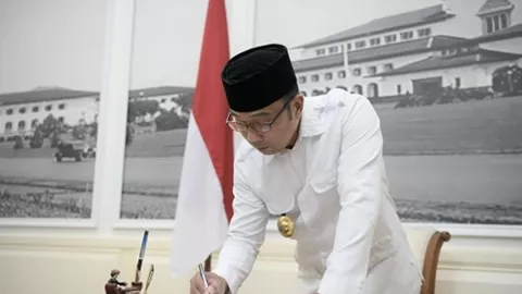 Gubernur Jawa Barat Minta Para Sekda Gencarkan Vaksinasi - GenPI.co JABAR